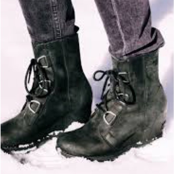 Sorel Women's Gray Boots size 6 Joan of arch wedge II - Picture 1 of 8